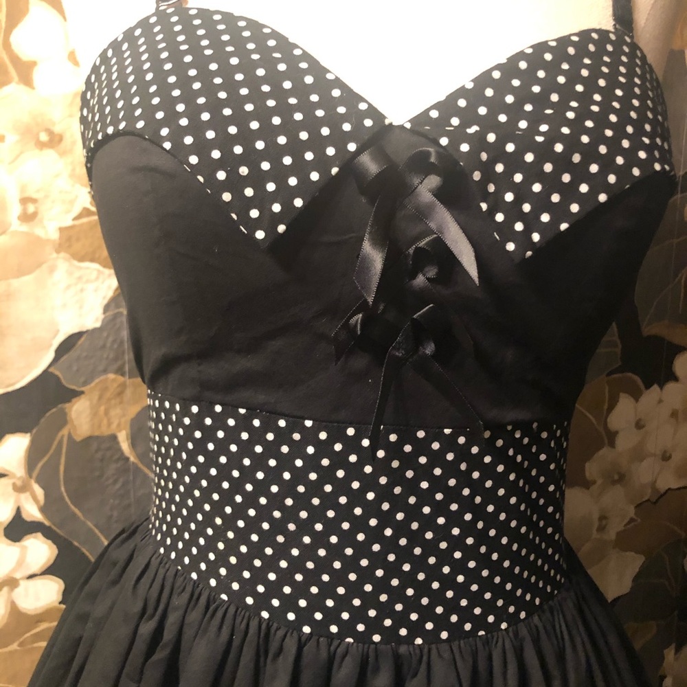 hell bunny black and white polka dot dress - Picture 2 of 8